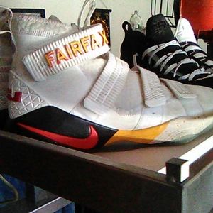 LeBron Fairfax pe sample